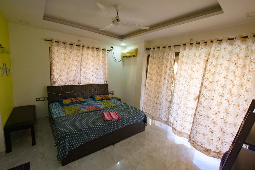 Ivy SilverHill Villa 3 Bhk with Pool, Lonavala photo