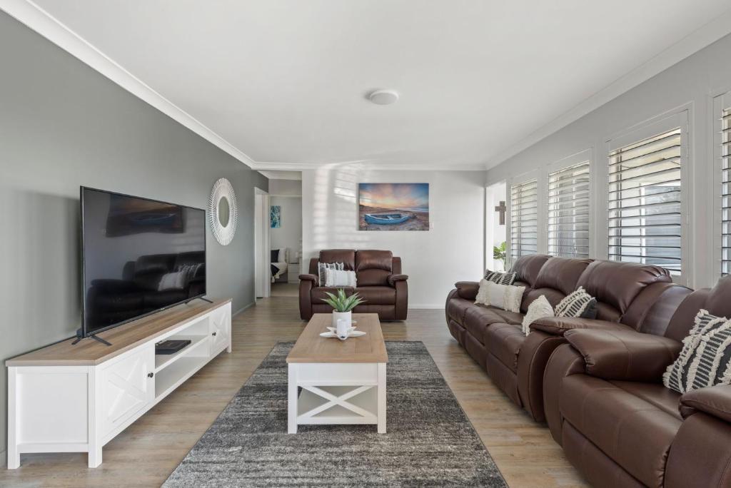 Beach Views on Excellent - Belle Escapes Jervis Bay, Vincentia