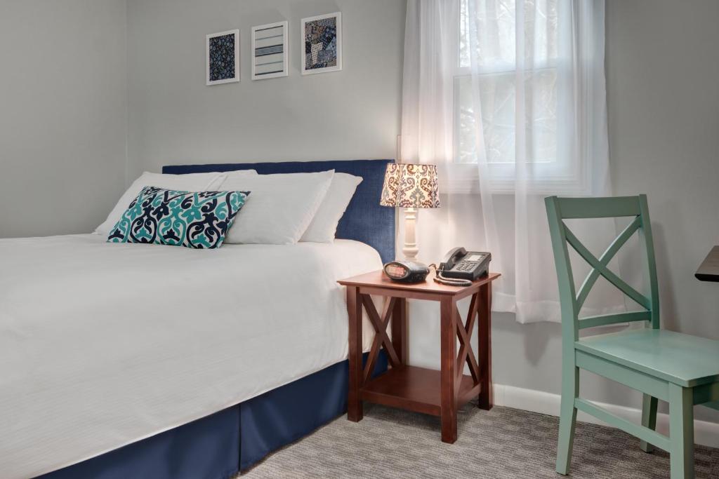 Kittery Inn & Suites photo