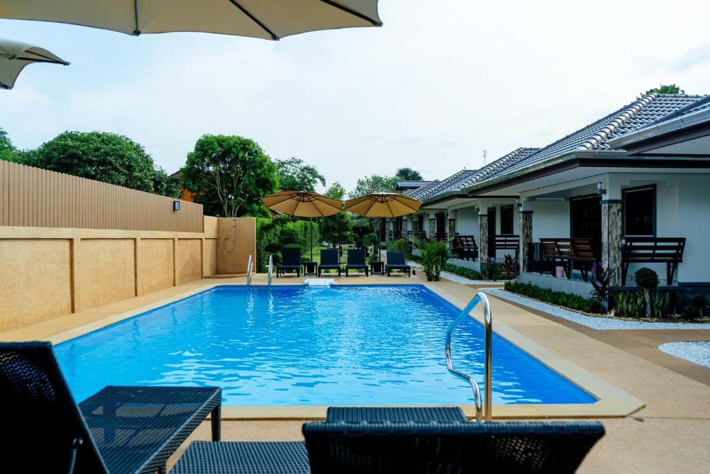 Thai Smile Resort photo