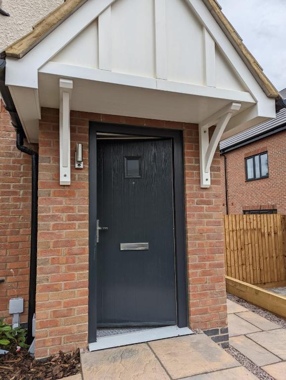 Immaculate 1-Bed Apartment in Hinckley