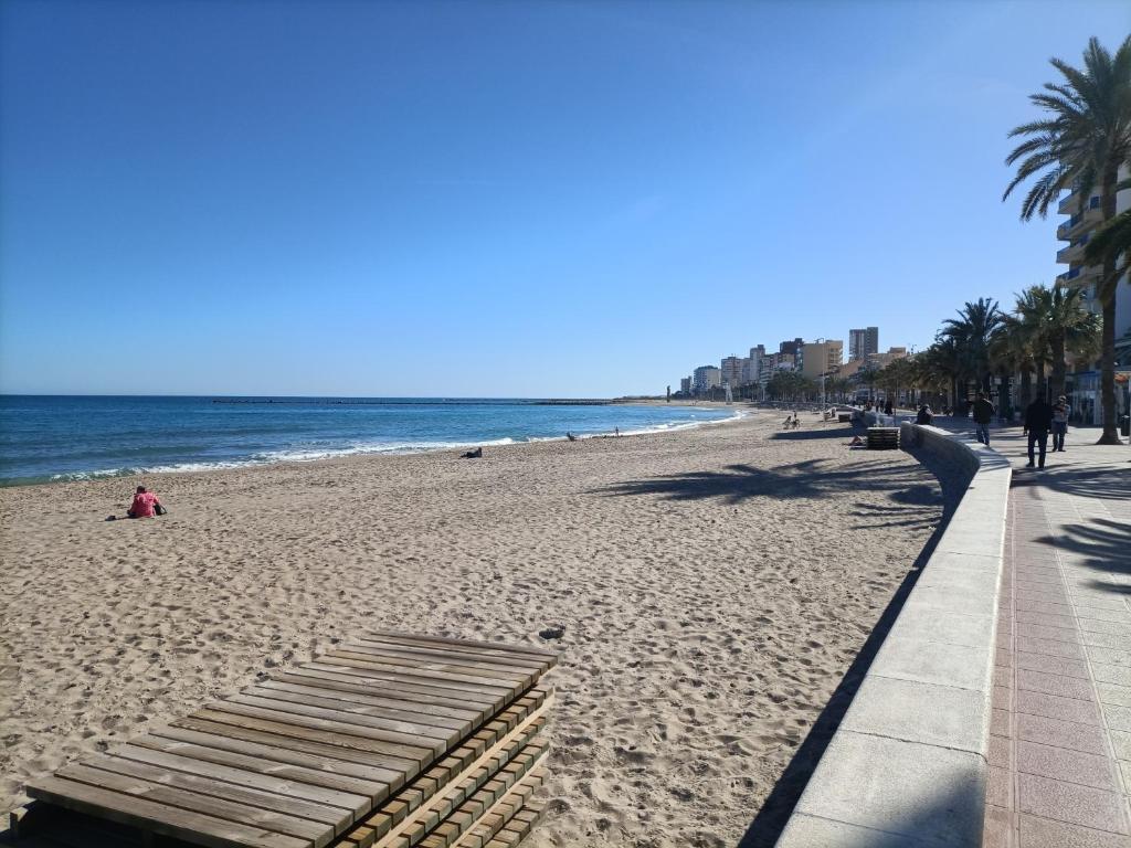 Piso 112 metros a 1 minuto de la playa - 2