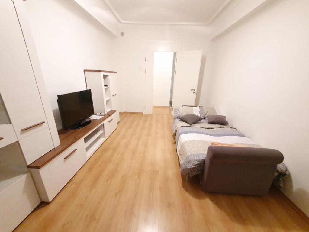 Stefan cel Mare Boulevard Ultracentral Apartments in the Center Chisinau photo