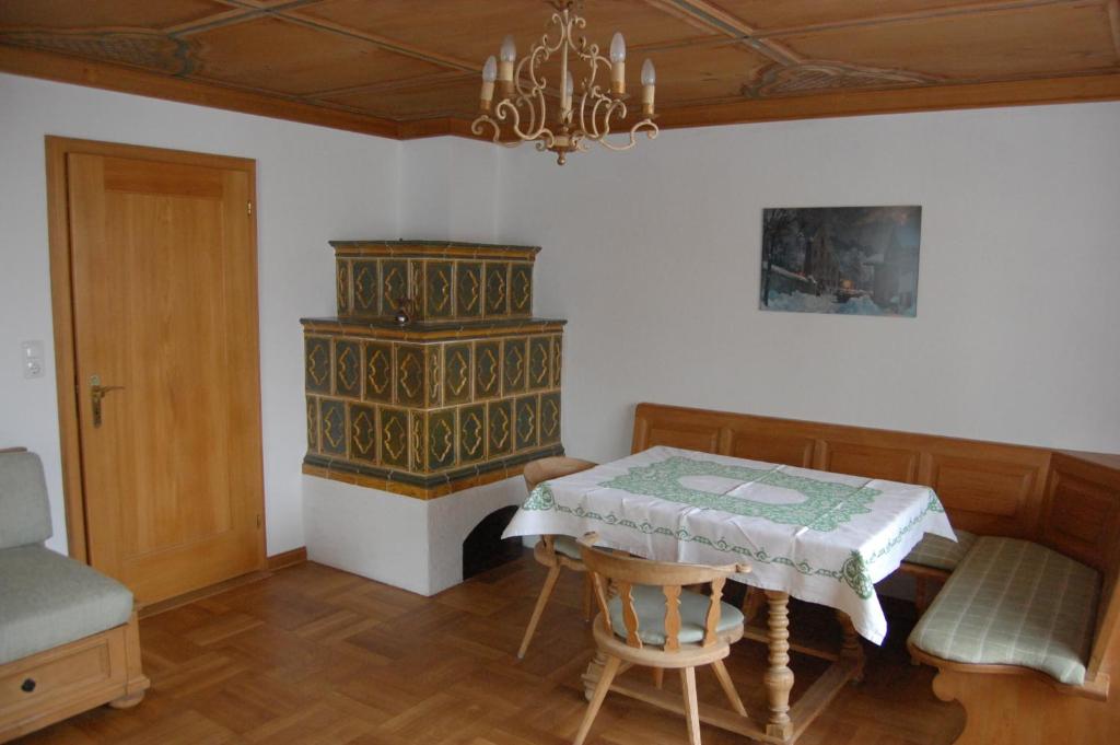 Barrierefreie 3-Zi.-Ferienwohnung mit Gartenzugang in ruhiger, zentrumsnaher Lage - 5