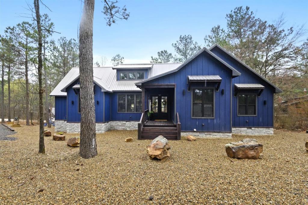 Ap`s Landing, Broken Bow