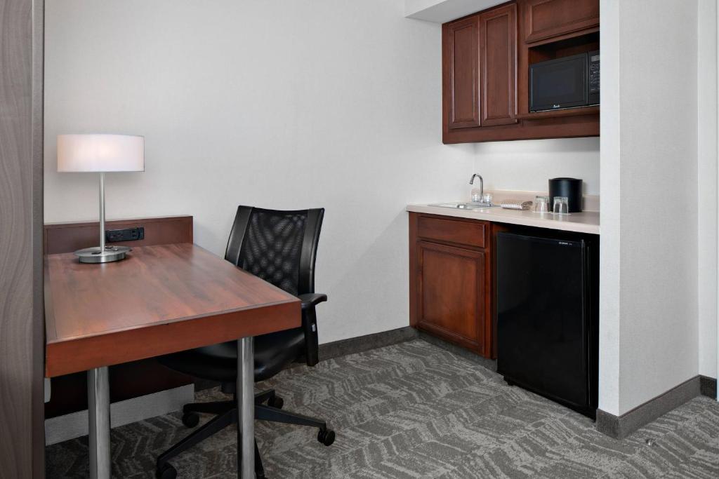 SpringHill Suites Chicago O'Hare photo