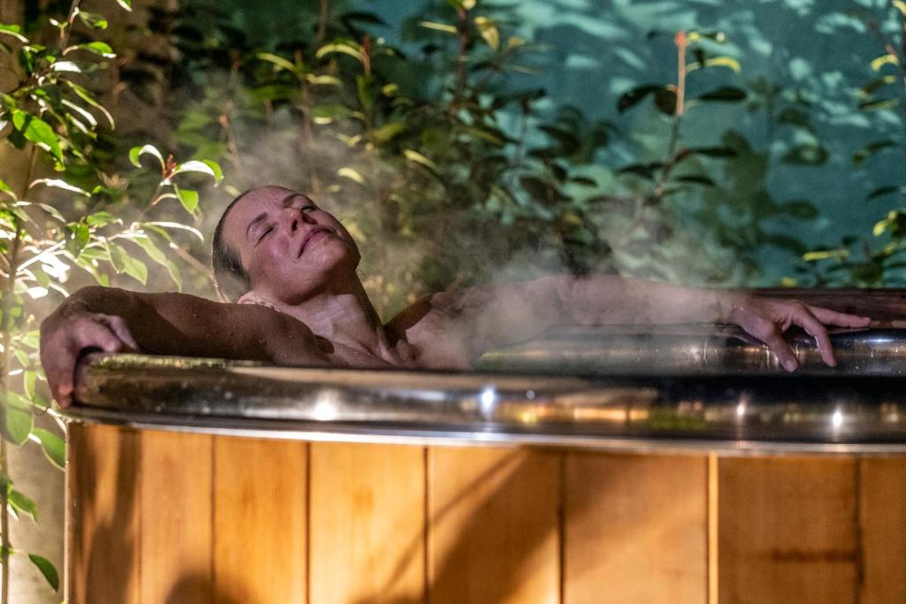 Escale Rochelaise, gîte urbain avec SPA bain nordique et sauna tonneau - 4