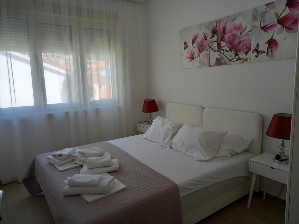Solaris Apartments - 1