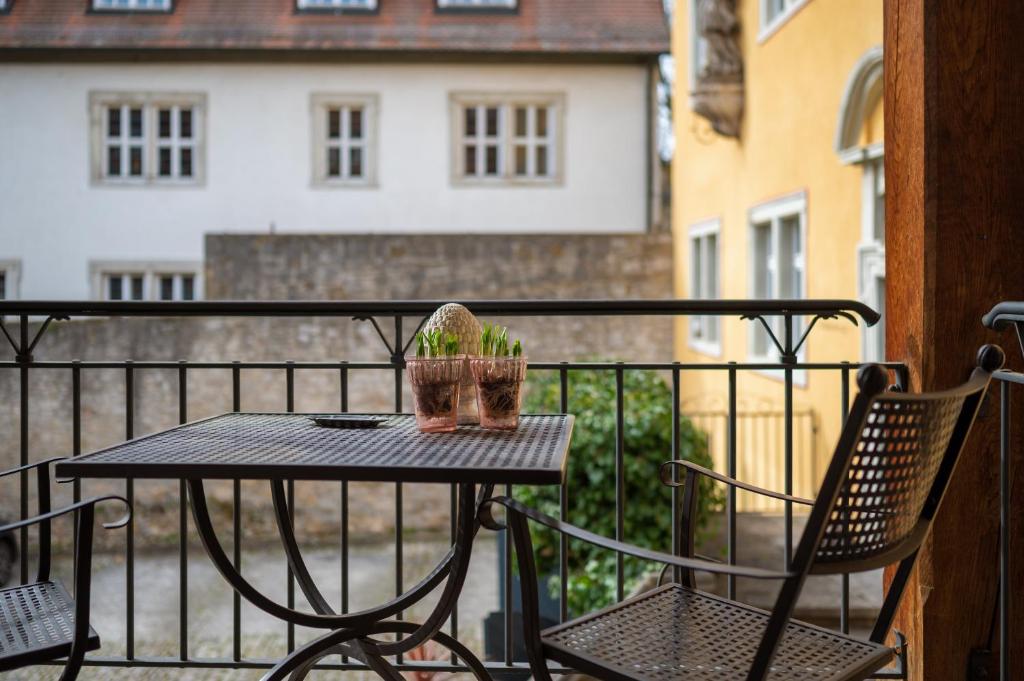 Hotel / Weingut Meintzinger
