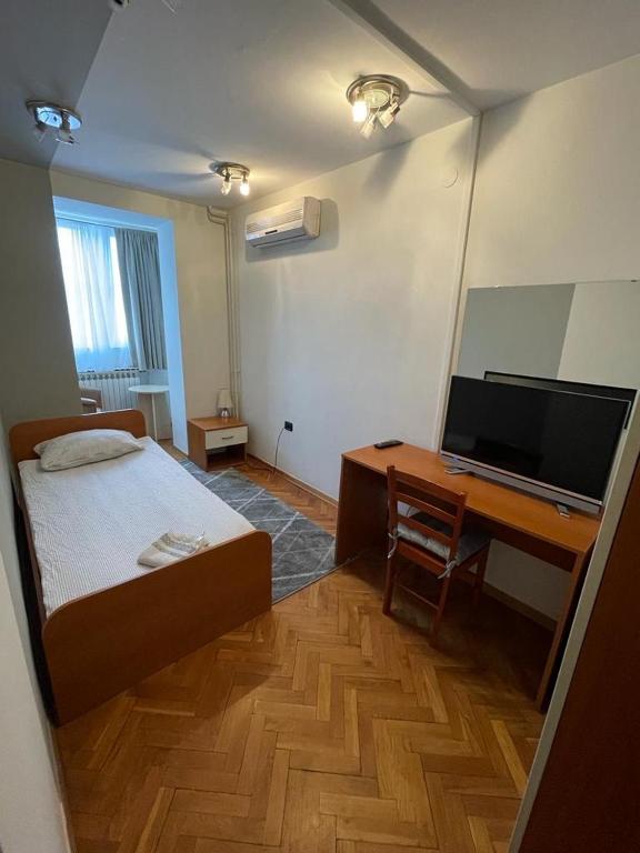 Perla Inn photo