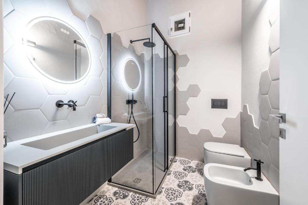Emilia Suite Palace - 3