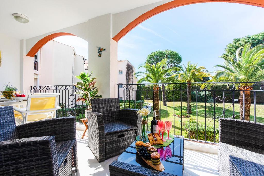 L'ANGE GARDIEN AP4269 by Riviera Holiday Homes - 2