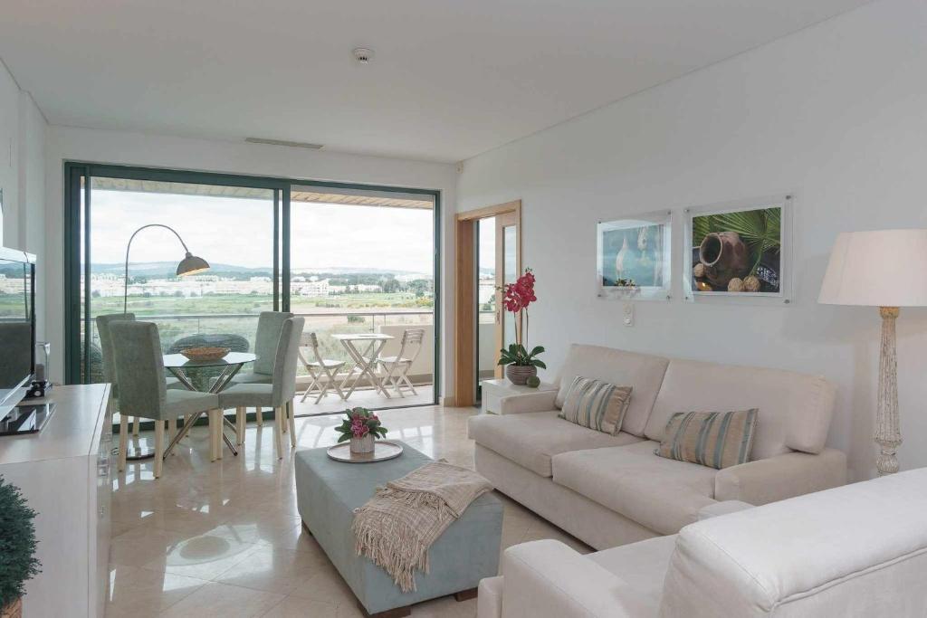 Marina Vilamoura Aquamar 504 by VilamouraSun — Hotel in Vilamoura