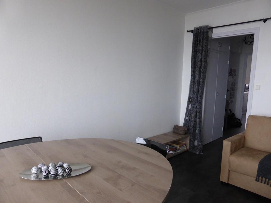 Appartement T2 face à la mer, 4 couchages, Les Sables d'Olonne - Proche plage et marché - FR-1-325-9 - 3