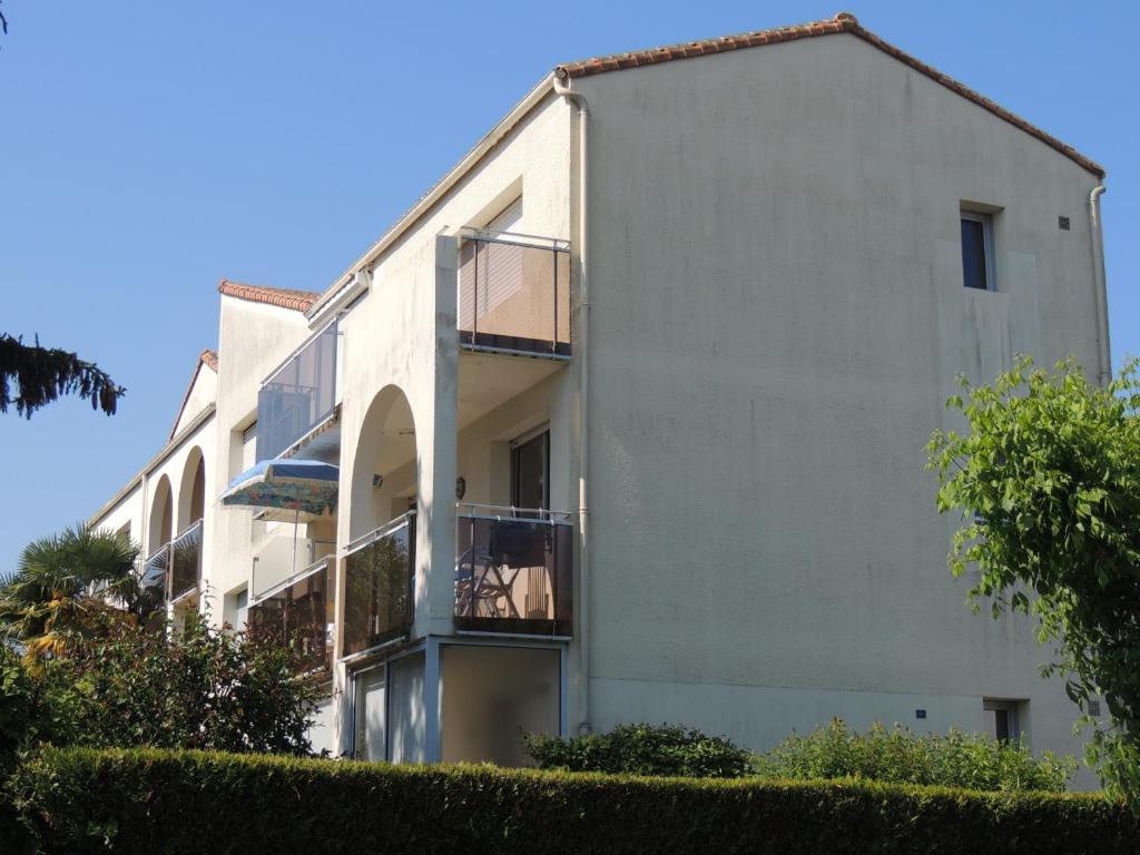 Royan: T2 proche plage avec parking privé - FR-1-71-63 - 2