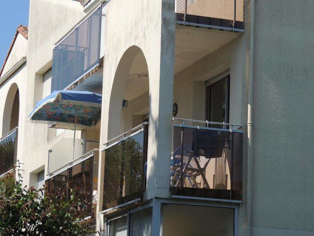 Royan: T2 proche plage avec parking privé - FR-1-71-63 - 3