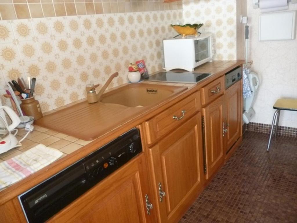 Appartement ensoleillé et spacieux avec parking, centre de Royan - FR-1-71-62 - 4