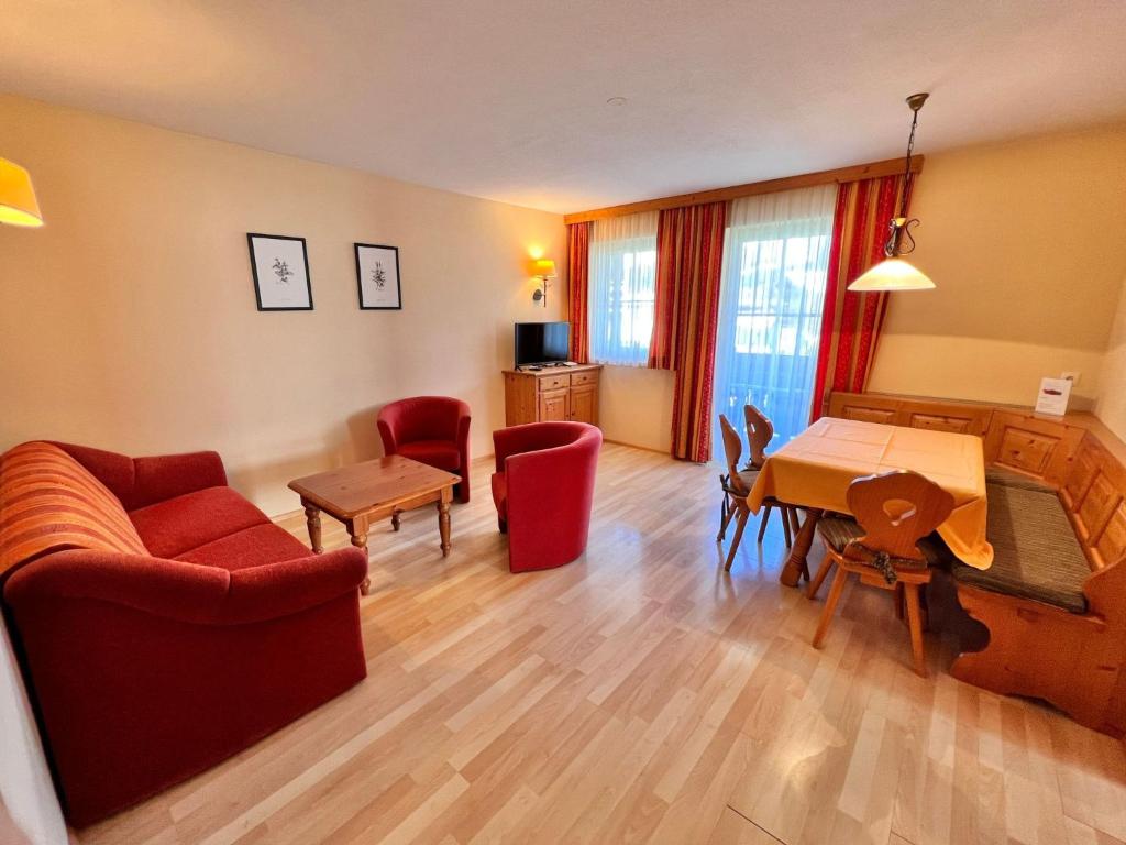 Apartment Hofresidenz-1 by Interhome - 3