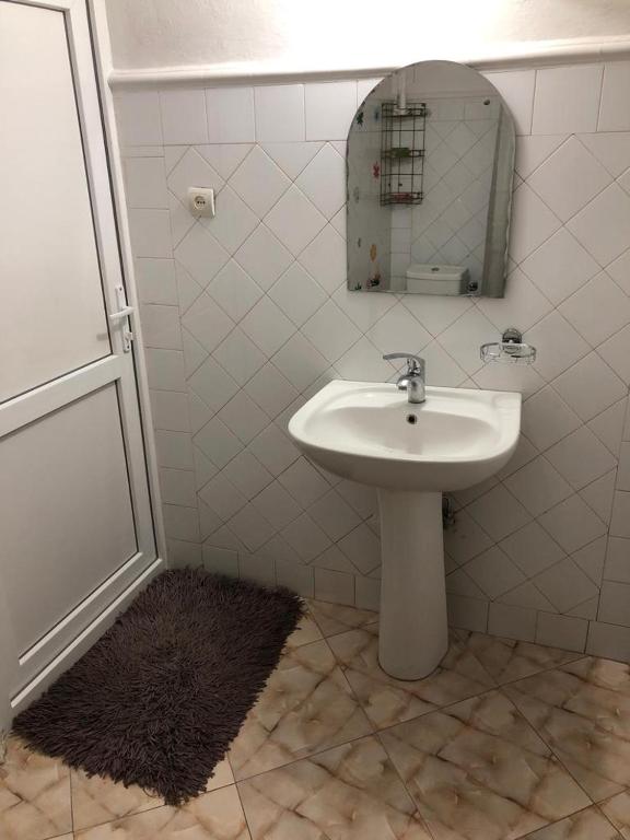 Kutaisi City Heart Apartment photo