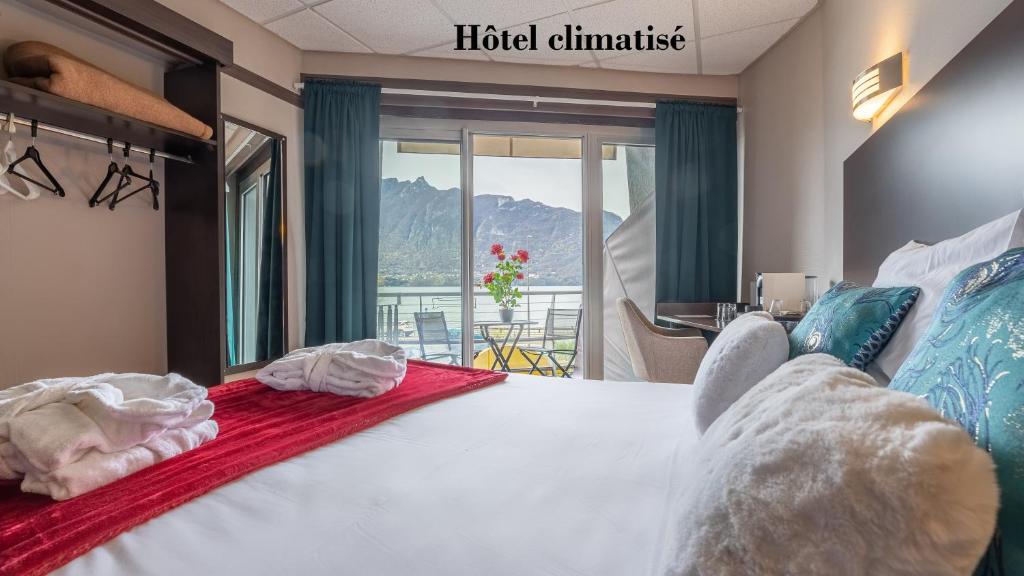 Hotel du Poete photo