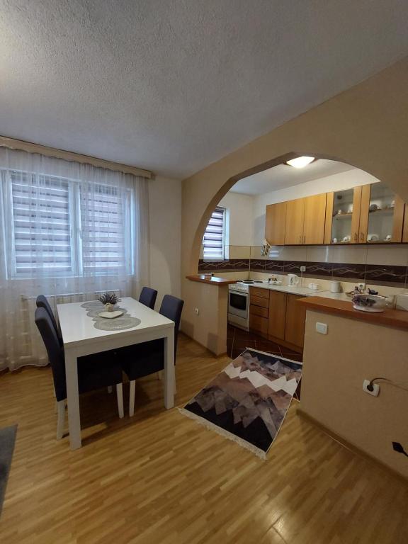 Apartment EM - 3