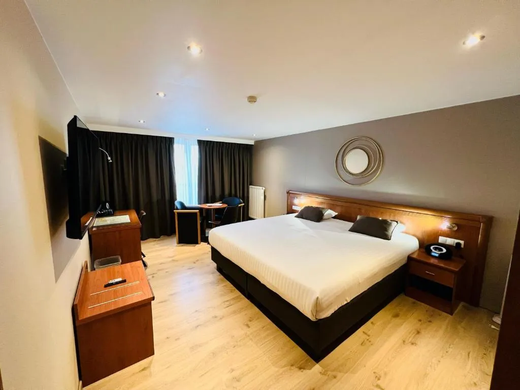 Hotel Melba, hotel in Bastogne