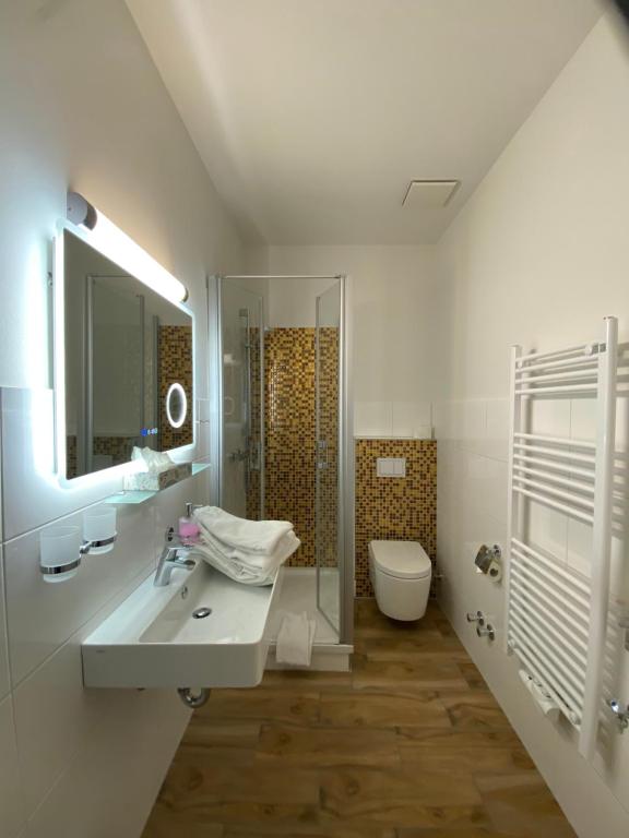 Hotel Elefant photo