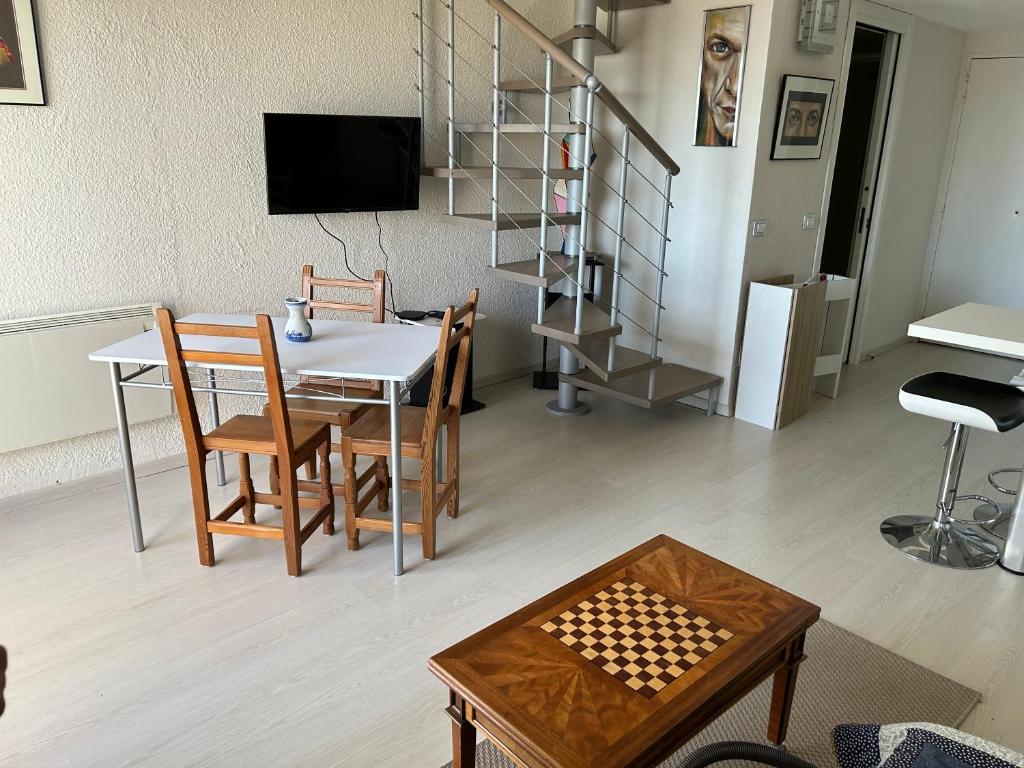Appartement vue mer domaine arboré - 5
