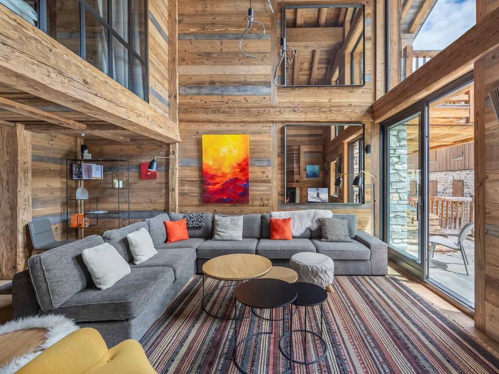 Chalet d'Exception avec Piscine, Hammam et Ascenseur à Val d'Isère, Proche des Pistes - FR-1-567-38 - 1