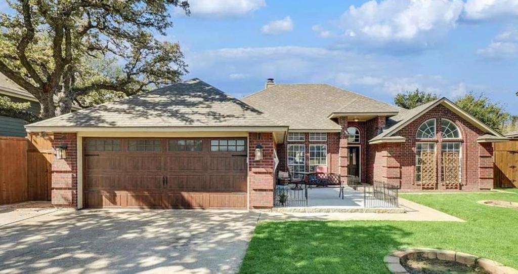 New Elegant North Richland Hills Home