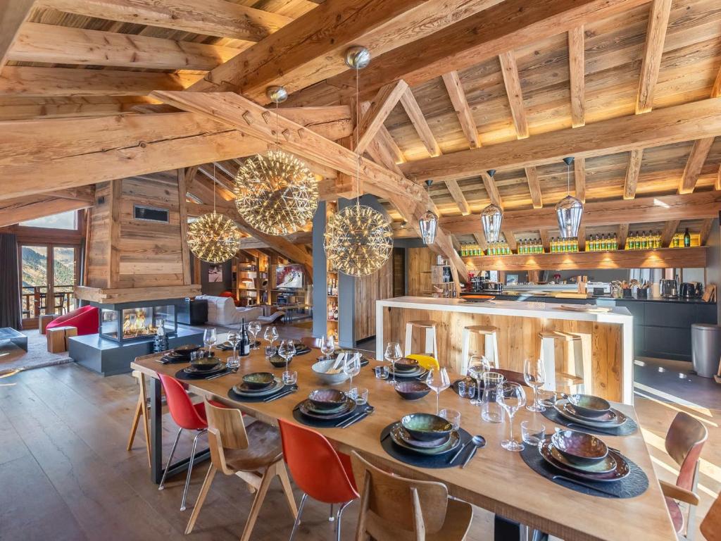 Chalet de prestige au cœur de Saint Martin de Belleville, à quelques pas des pistes - 1