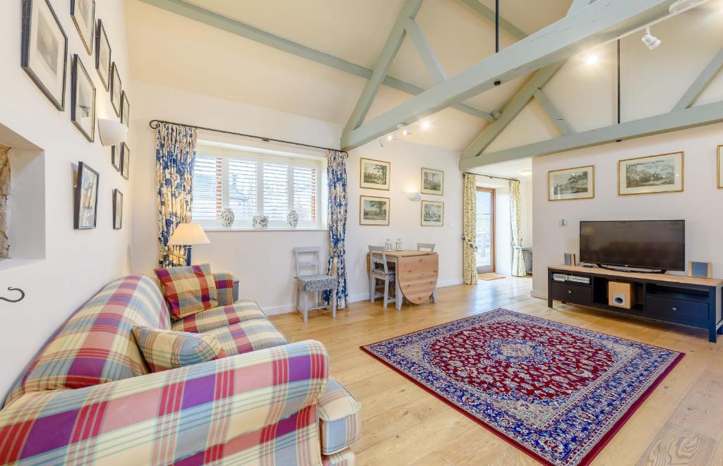 Coursehill Barn photo 2