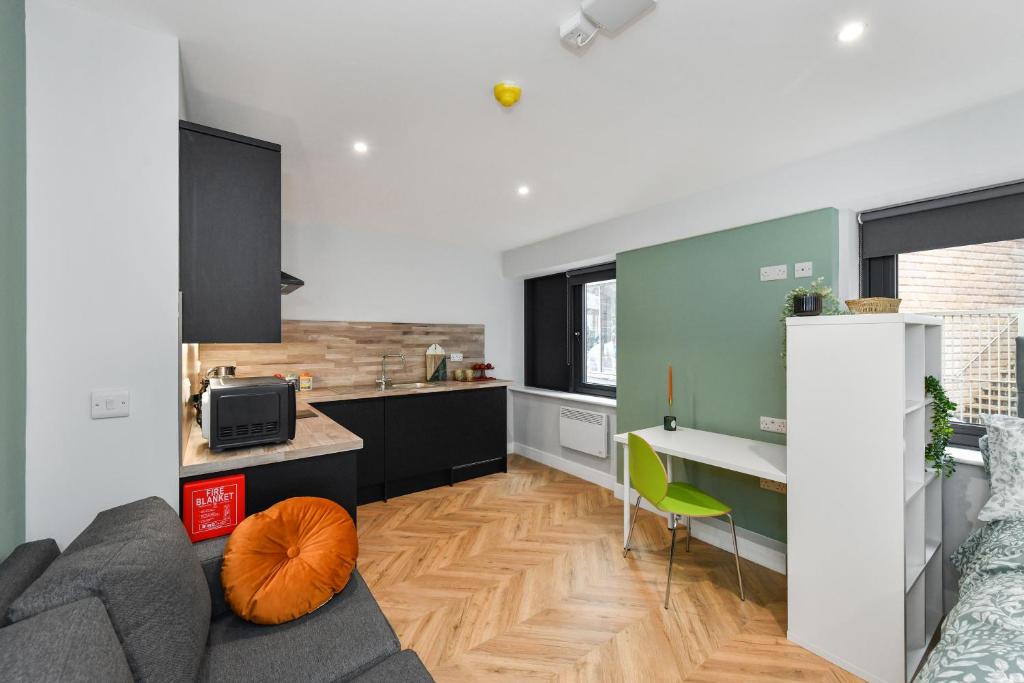 The Varsity Studios, Nottingham