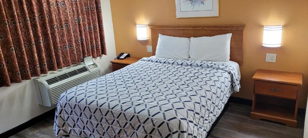 Harvey's Motel SDSU La Mesa San Diego photo