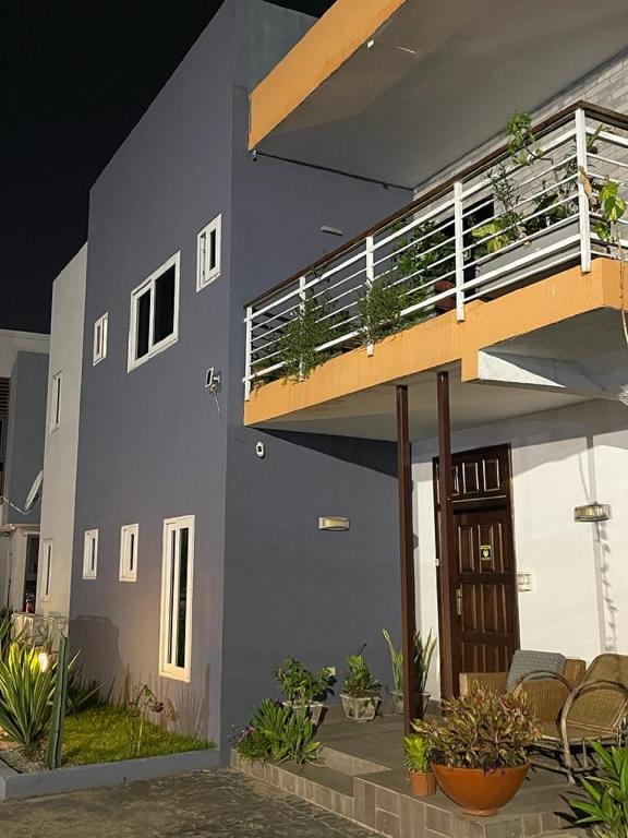 Green Court Serviced Apartments photo