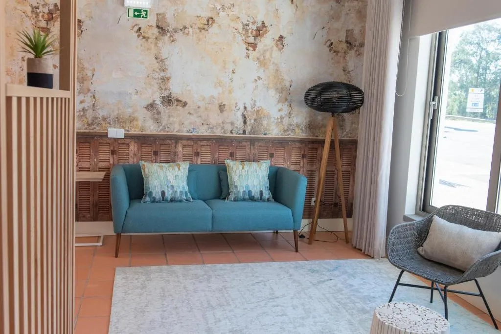 Rota VMF - Alcobaça, hotel in Cruz da Légua
