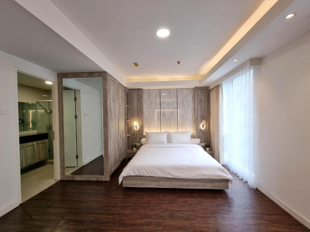 New! Luxury Landmark Residence Apartment 2+1BR 96m