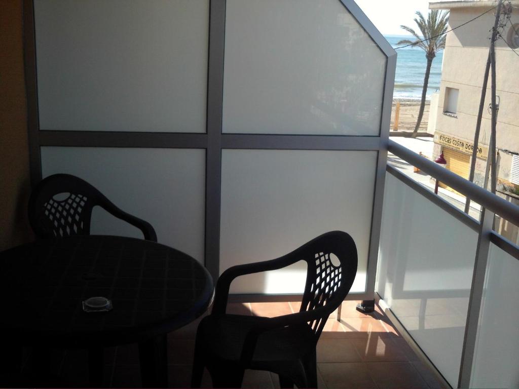 Hostal Cubelles photo