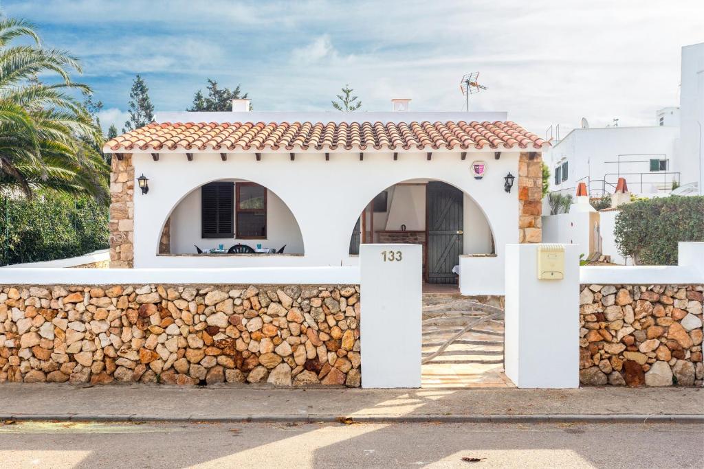 Ca Aina, Cala Blanca