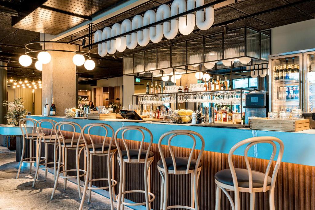 Bar/lounge