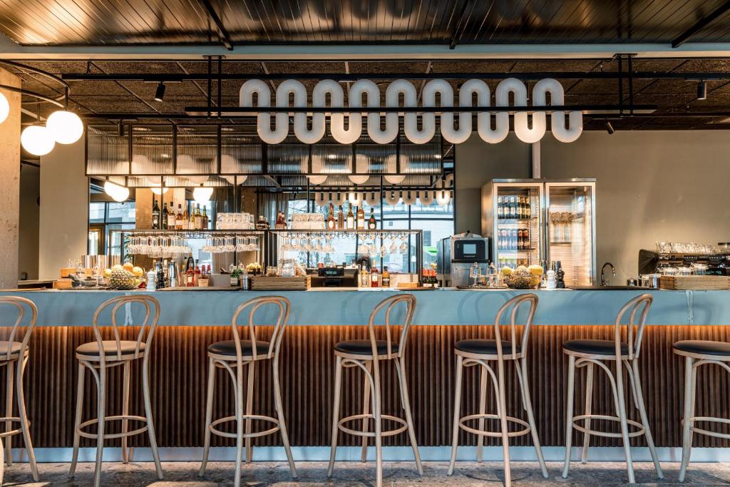 Bar/lounge