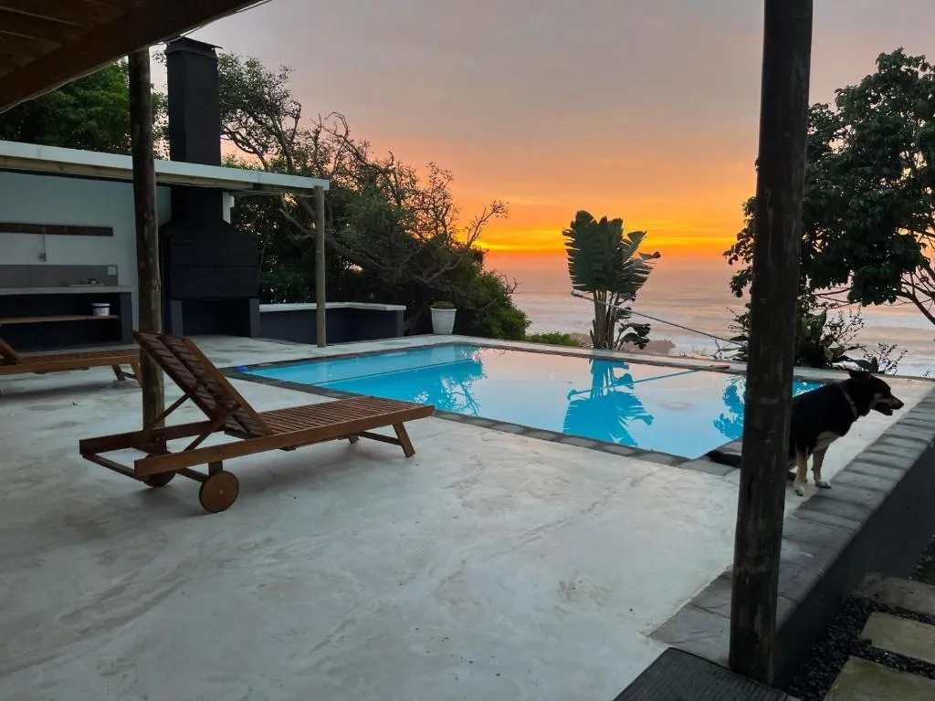 Linga Futhi Beach Cottages, hotel in Port St Johns