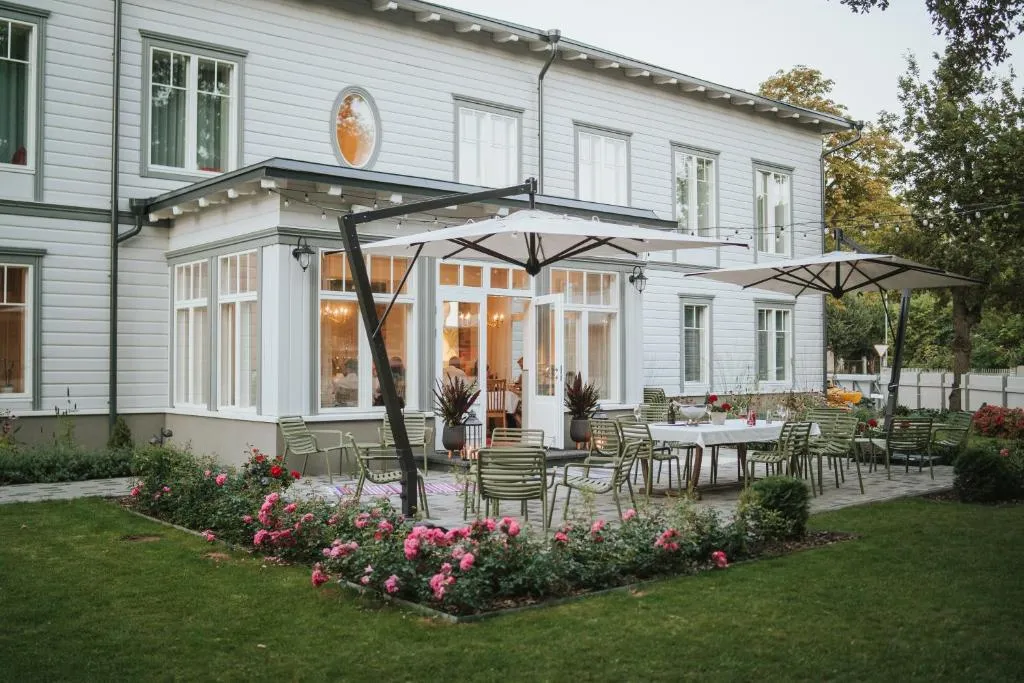 Old Hapsal Hotel, hotel v destinaci Haapsalu