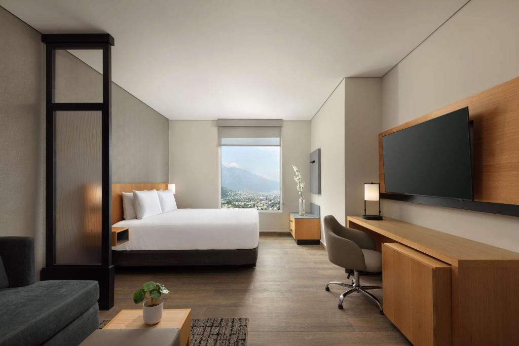 Hyatt Place Monterrey Valle - 1