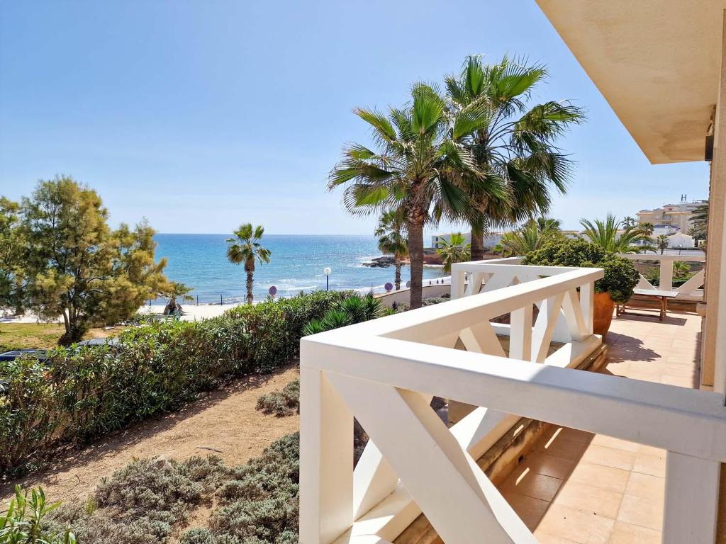 Frontline Beach Villa Playa Flamenca - 2