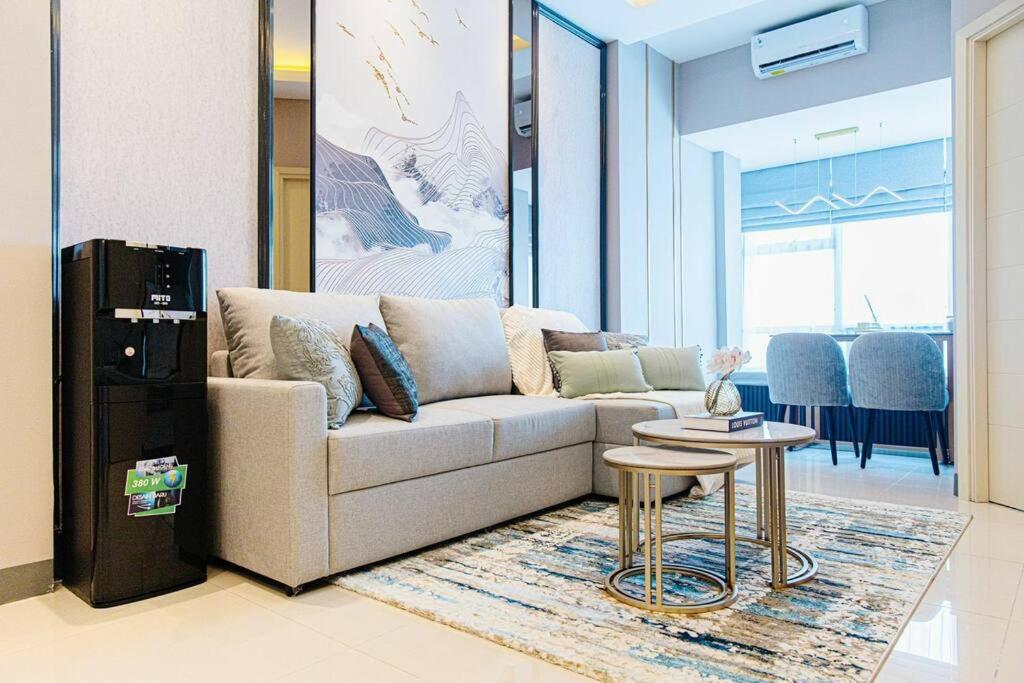 kimaya at Benson Pakuwon Mall, Surabaja