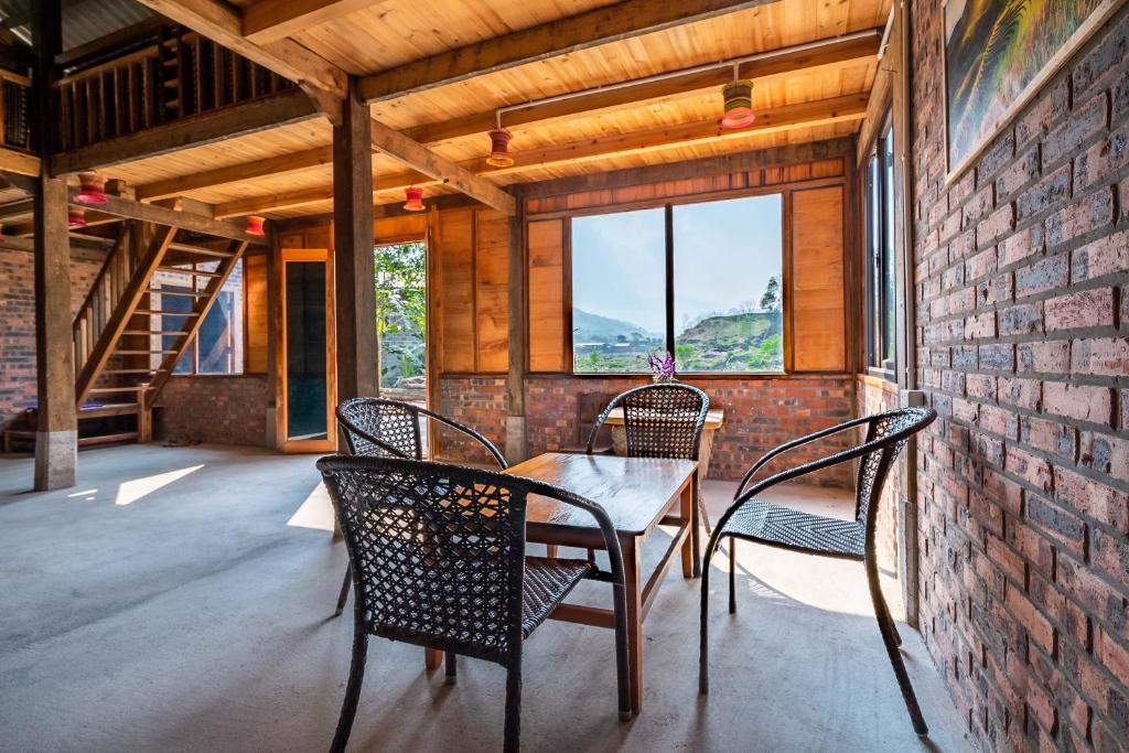 River mountain view homestay — Hotel in Sapa