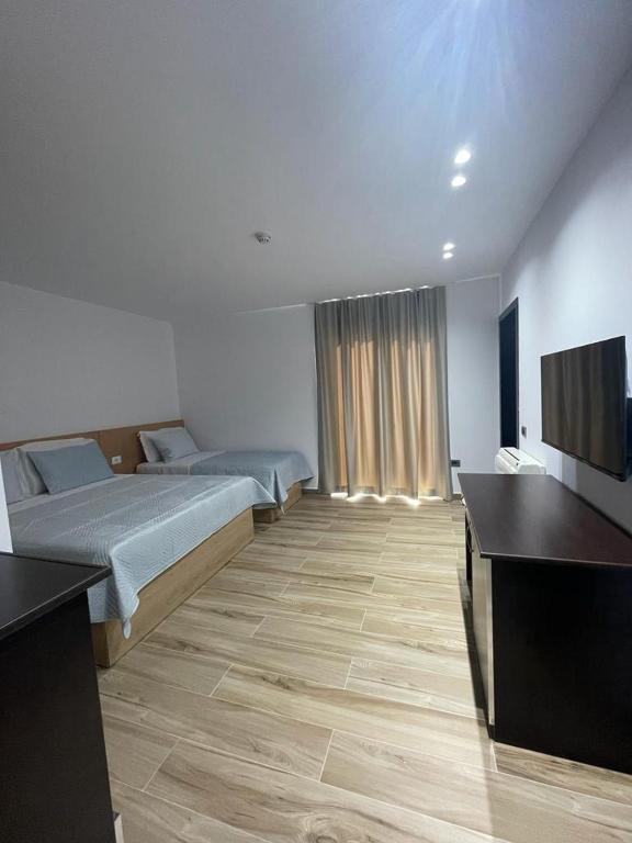 Hotel Verzaci photo