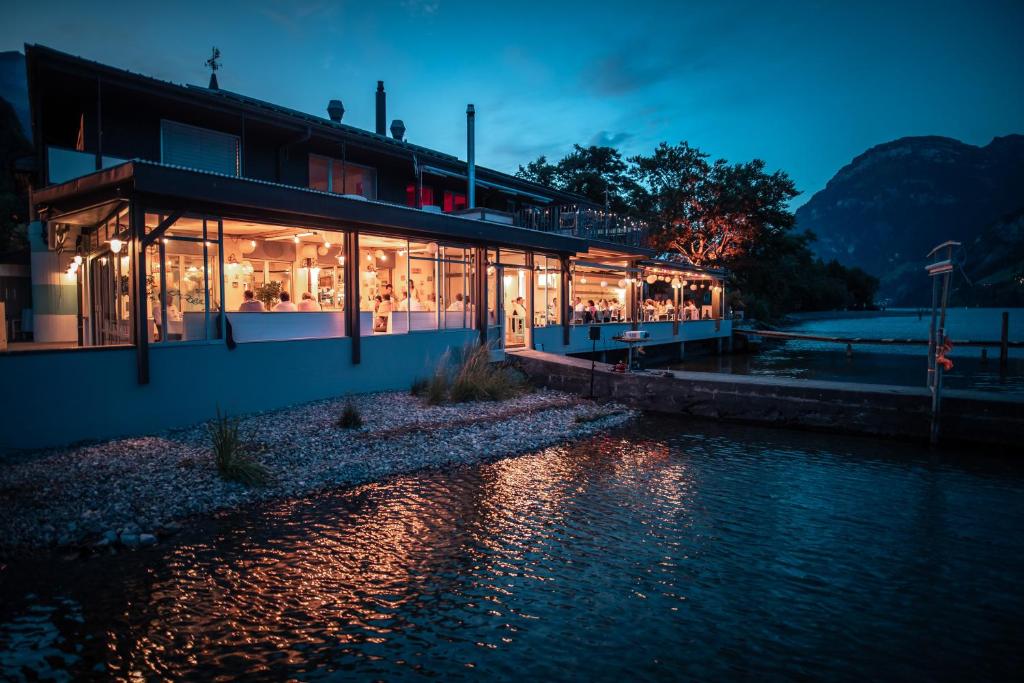 Beachhouse Isleten photo