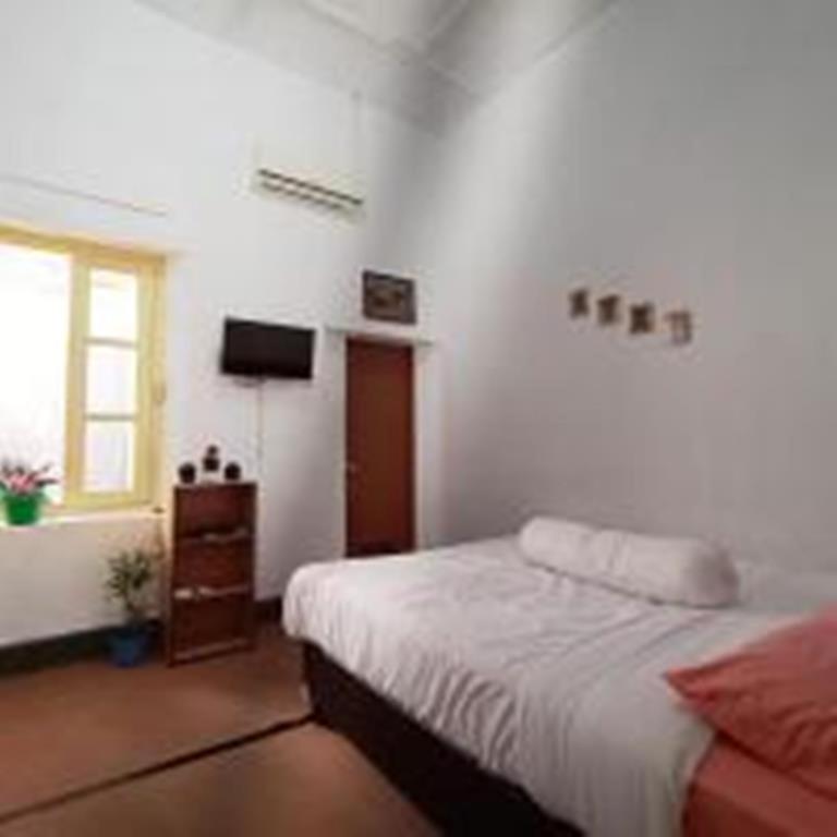 Brak Homestay, Sukobumi